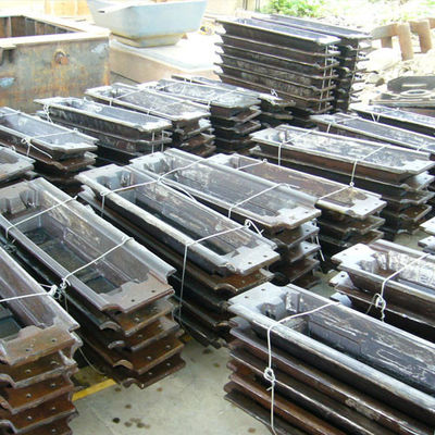 25 kg de moule en ingot d'aluminium et en acier